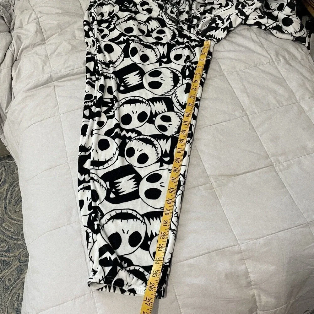 Nightmare Before Christmas Jack Pumpkin Women's Velour Sleep Jogger Size… - Picture 5 of 8